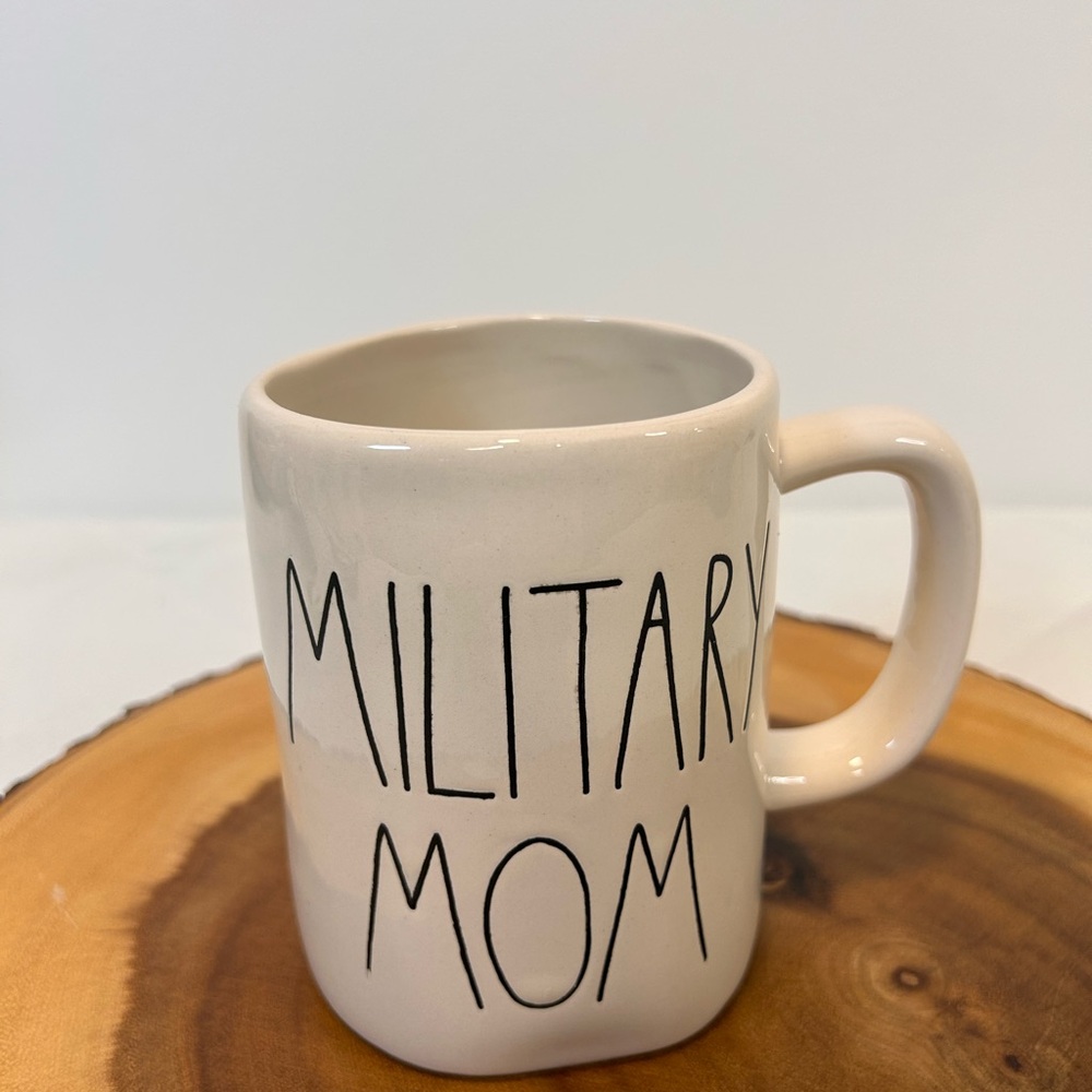 Rae Dunn White with Black Writing ‘Military Mom’ Mug‎ 16 ounces - Picture 2 of 6